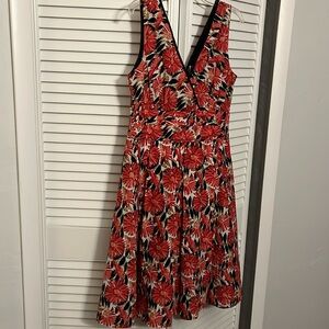 Robbie Bee cotton florall lined sun dresss with cross over V neckline SZ 8
